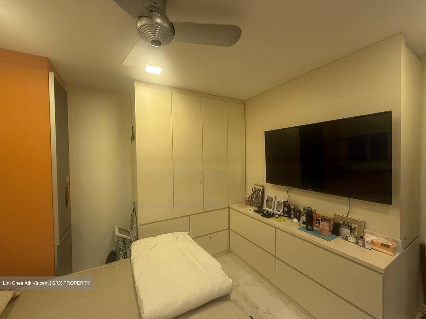 Apollo Gardens (D16), Terrace #473508441